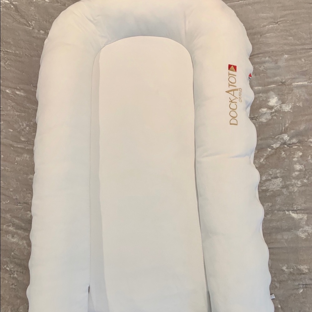 DockATot Grand Pristine White